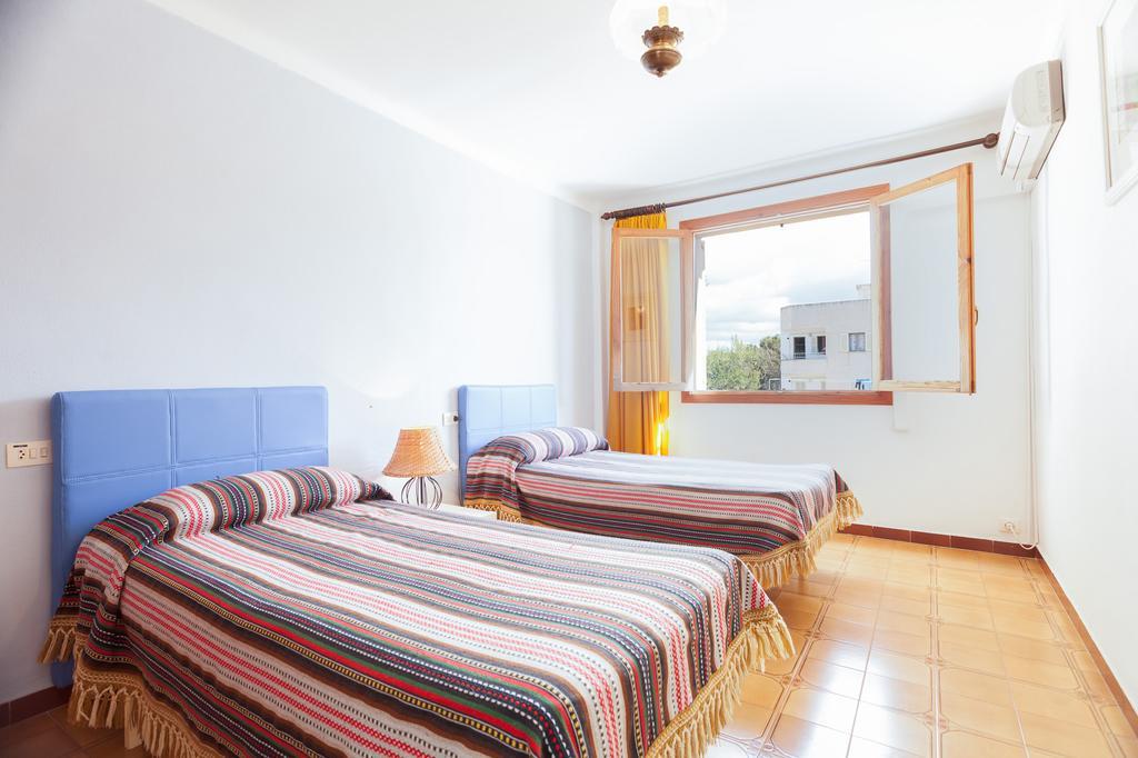 Apartamentos Obrador Colonia de Sant Jordi Phòng bức ảnh